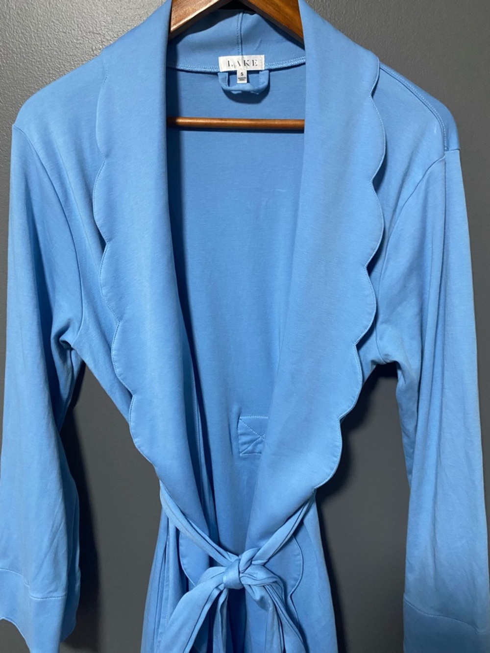 LAKE Pima Scallop Robe - Light Blue - Picture 2 of 6